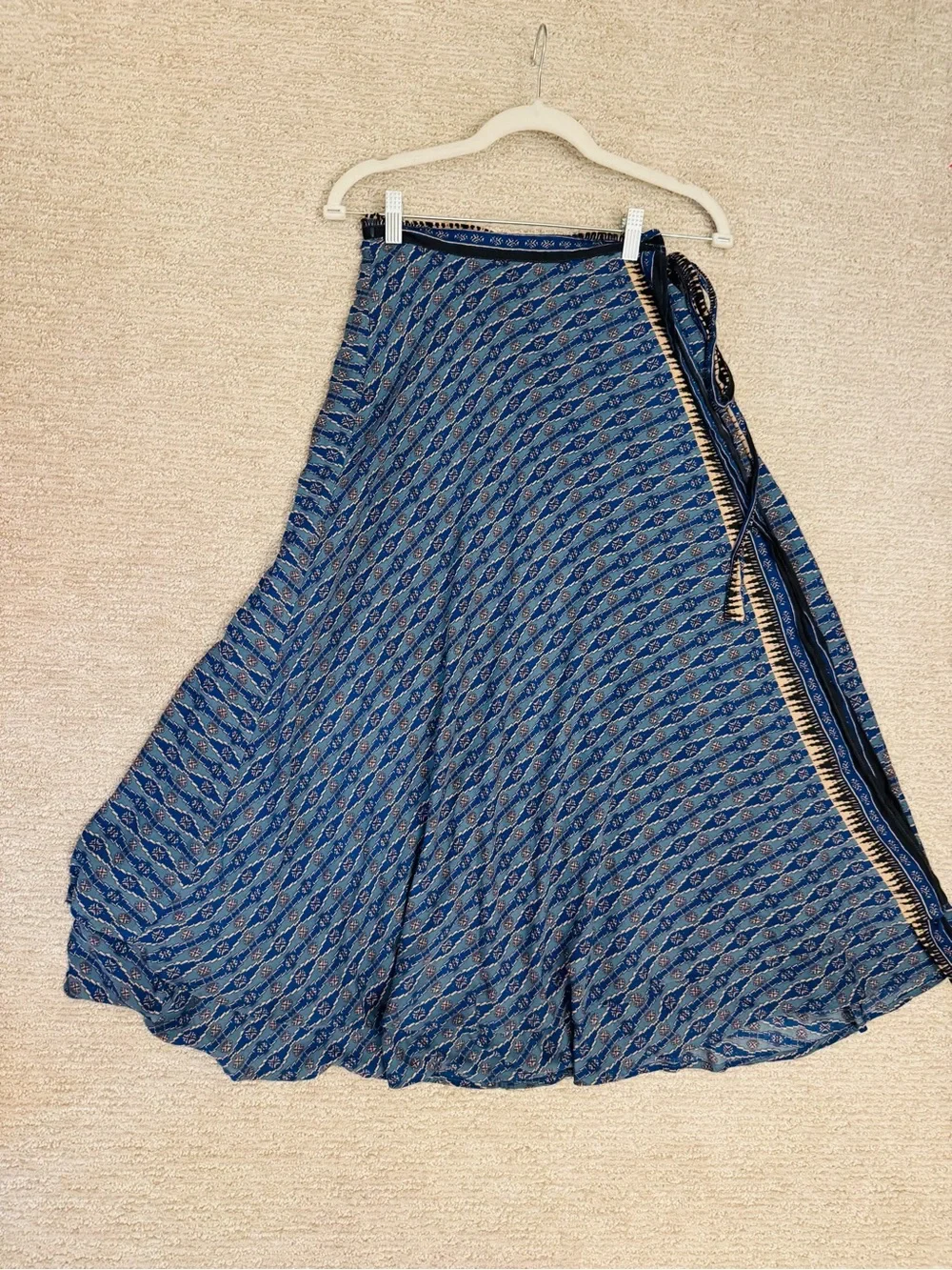 Free People Good 4 U Wrap Skirt Beige Blue Boho Romantic Maxi Midi Size 8